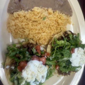 La Moreliana Tacos - Sopa de pollo y arroz con frijoles - Mexican Near Me - Covington, Georgia