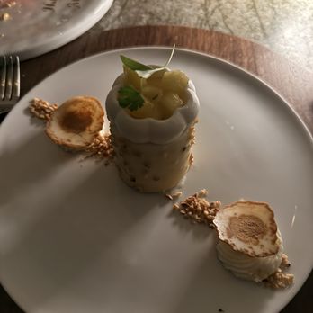 Le Jardinier - Carrot cake - French Near Me - New York, New York Le Jardinier - Carrot cake - French Near Me - New York, New York