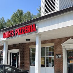Moh's Pizza