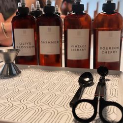 The Candle Pour - My candle scent selection. Name: No. 40