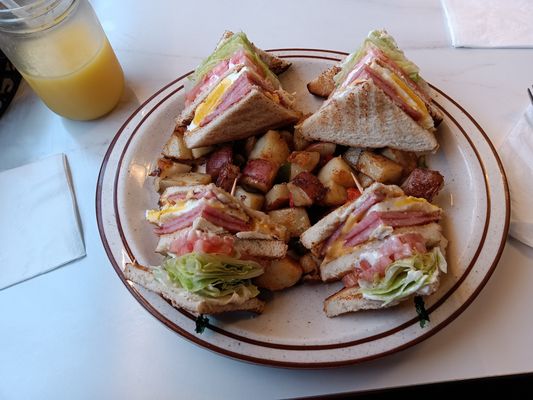 The Roadside Diner, Wall NJ by null