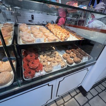 Donut Bar & Bakery - Donut counter - Breakfast & Brunch Near Me - San Diego, California Donut Bar & Bakery - Donut counter - Breakfast & Brunch Near Me - San Diego, California