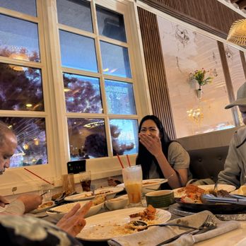 Aromas of India - ALOO TIKI MIX VEG PAKORA SAMOSA Keema Samosa Strawberry Lassi Coke Ginger Chicken Kabab Tandoori Shrimp - Indian Near Me - La Mesa, California