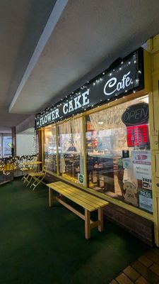The Flower Cake Café by null