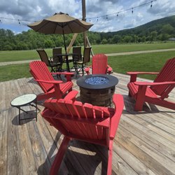 Valley River Vineyards photo