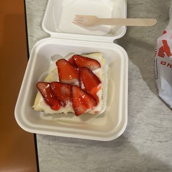 Nation's Giant Hamburgers - Strawberry cheesecake - Burgers Near Me - El Cerrito, California Nation's Giant Hamburgers - Strawberry cheesecake - Burgers Near Me - El Cerrito, California
