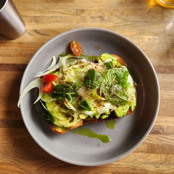 Forêt FLG - Avocado toast - Breakfast & Brunch Near Me - Flagstaff, Arizona