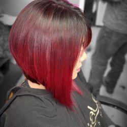 Nely's Salon And Barbery