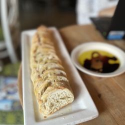 Grapevine - French bread and olive oil with balsamic
