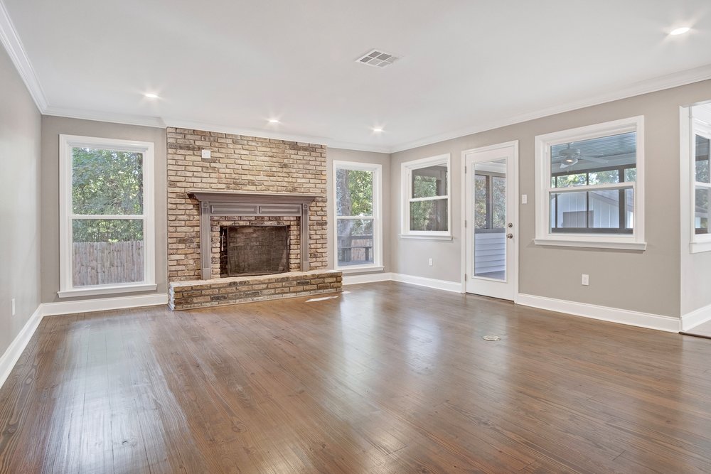 Slide of Debonnaire Construction