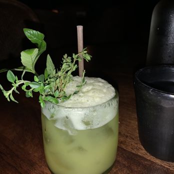 Meteora - Magnificent mixologist up in here - New American Near Me - Los Angeles, California Meteora - Magnificent mixologist up in here - New American Near Me - Los Angeles, California