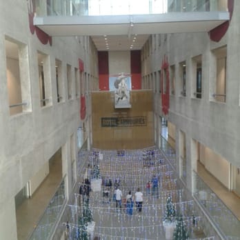 Royal Armouries - interior (2014) - Museums Near Me - Leeds, XWY Royal Armouries - interior (2014) - Museums Near Me - Leeds, XWY