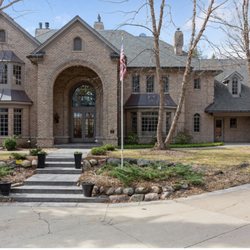 Evergreen care homes - Luxury living in Edina Eagles Nest
