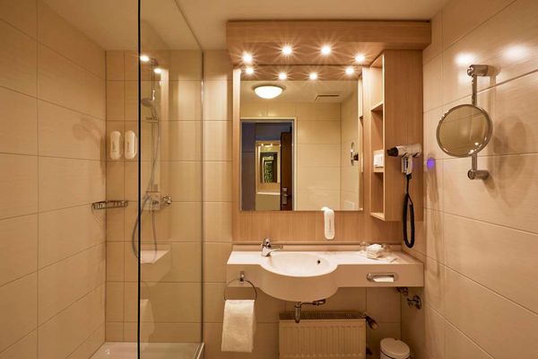 H+ Hotel Stade Herzog Widukind by null