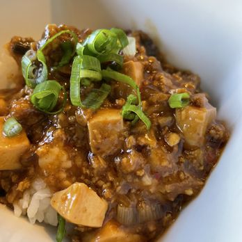 Honobono - Plant based Mapo Tofu! Oishi! - Food Trucks Near Me - Honolulu, Hawaii Honobono - Plant based Mapo Tofu! Oishi! - Food Trucks Near Me - Honolulu, Hawaii