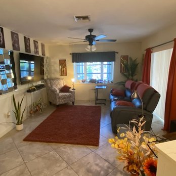 CleanFlorida - Pre cleaned den - Home Cleaning Near Me - Naples, Florida CleanFlorida - Pre cleaned den - Home Cleaning Near Me - Naples, Florida