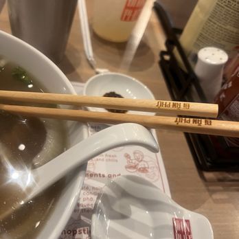 Di An Pho - Customized chopsticks that you can take with you - Noodles Near Me - Houston, Texas