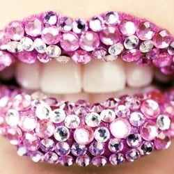 Kiss My Bling