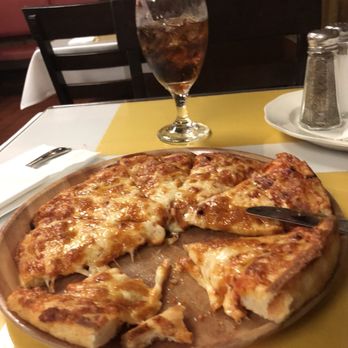 The Big Cheese & Pub - Pizza Near Me - Cranston, Rhode Island