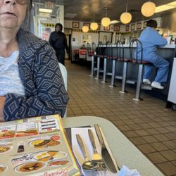 Waffle House - Not too busy today-11/10/25