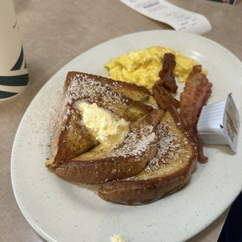 Farmer Boys - French Toast Platter Toast - Burgers Near Me - Lake Elsinore, California Farmer Boys - French Toast Platter Toast - Burgers Near Me - Lake Elsinore, California