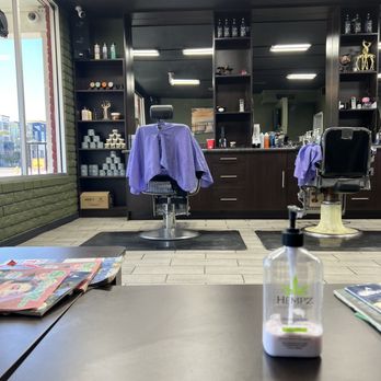 Suns Barber Shop - Inside seating - Barbers Near Me - Tempe, Arizona