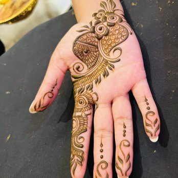 Fancy Facepainting By Sheetal - Henna Artists Near Me - plano, Texas
