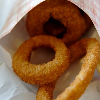 Fratellos Hot Dogs - Onion Rings - Hot Dogs Near Me - Volo, Illinois