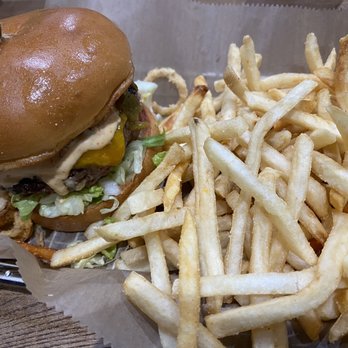 Burger 21 - Albuquerque - 505. Green Chile Cheesy Combo - Burgers Near Me - Albuquerque, New Mexico