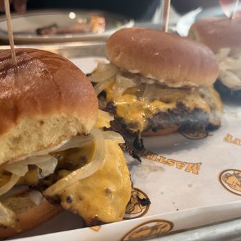 Mastiff Kitchen - La Mesa - Thee best sliders!!! - Burgers Near Me - La Mesa, California