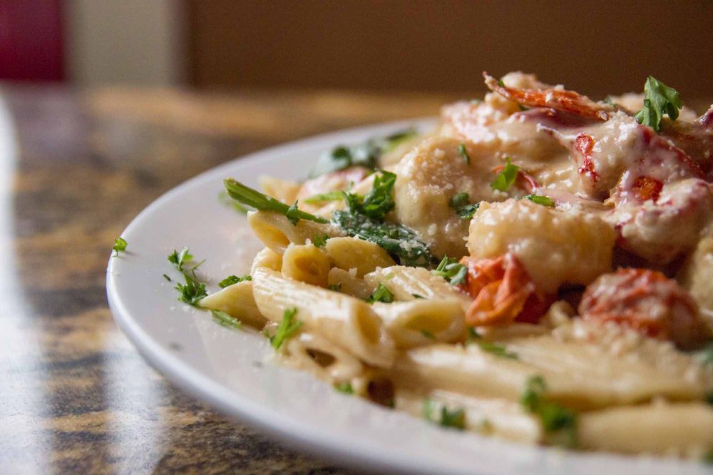 RAILSIDE TAVERN Updated September 2024 103 Photos & 100 Reviews