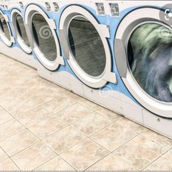 Big Sky Bubbles - We have a pet specific washer.
Big Sky Bubbles also offers fluff and fold and commercial rates.