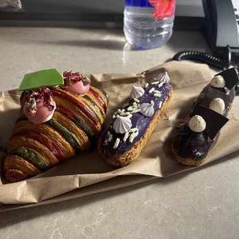 Supermoon Bakehouse - Christmas special croissant, ube eclair and a chocolate eclair - Bakeries Near Me - New York, New York