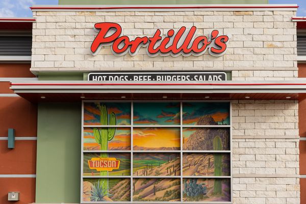 PORTILLO’S TUCSON - Updated February 2026 - 407 Photos & 262 Reviews ...