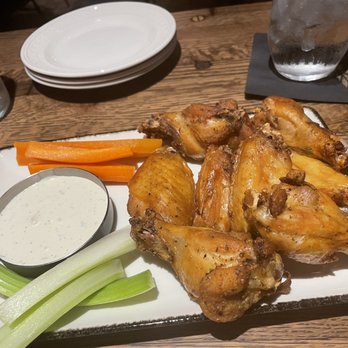 The Pinery - Smoked wings - American Near Me - Orlando, Florida The Pinery - Smoked wings - American Near Me - Orlando, Florida