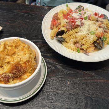 Brenda's Oakland - Mac and cheese side and the pasta entree - Breakfast & Brunch Near Me - Oakland, California Brenda's Oakland - Mac and cheese side and the pasta entree - Breakfast & Brunch Near Me - Oakland, California