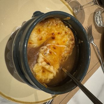 La Jacobine - French onion soup - Tea Rooms Near Me - Paris, 75 La Jacobine - French onion soup - Tea Rooms Near Me - Paris, 75
