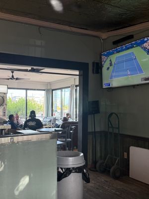 La Tuna Icehouse by null