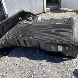 Top City - This is the condition of the NEW bedliner I picked up