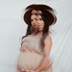 Kai Captures Photography - Maternity session
