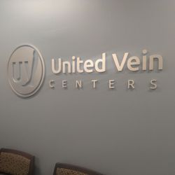 United Vein & Vascular Center River Forest - Signage