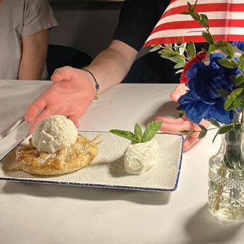 87 Sussex - Apple pie - New American Near Me - Jersey City, New Jersey 87 Sussex - Apple pie - New American Near Me - Jersey City, New Jersey