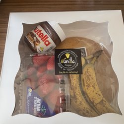 Vanilla Crepes - Crepes de fresa, banana y nutella