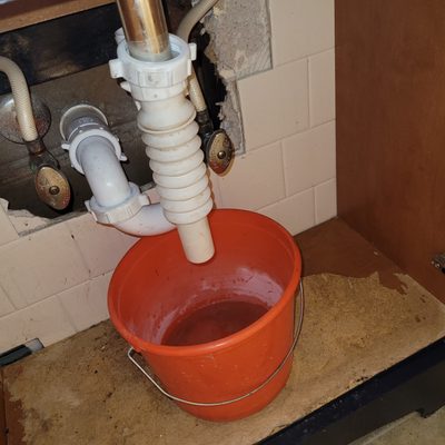 Wilson Plumbing & Heating Logo