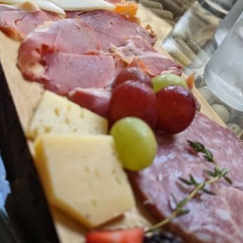 Tentempié Madrid - Tapas/Small Plates Near Me - Mamaroneck, New York Tentempié Madrid - Tapas/Small Plates Near Me - Mamaroneck, New York