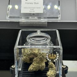 Royalty Smoke Shop