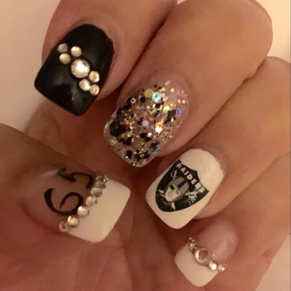 Smiley Nails - Nail Salons Near Me - Honolulu, Hawaii Smiley Nails - Nail Salons Near Me - Honolulu, Hawaii