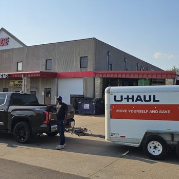 Yozizi Moving Services - Movers Near Me - Blue Springs, Missouri Yozizi Moving Services - Movers Near Me - Blue Springs, Missouri