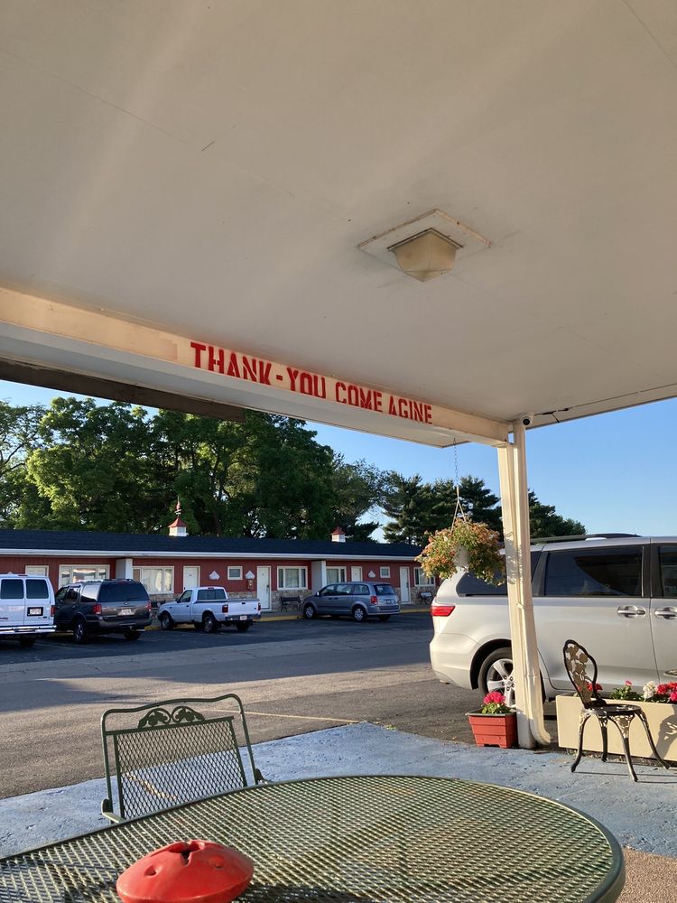 BESTNIGHTS INN Updated August 2024 635 S K St, Sparta, Wisconsin