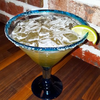 Cheddar's Scratch Kitchen - Grande Top Shelf Rita, $8.49. This thing was big! There's a less expensive, & maybe smaller, margarita. Make sure to specify when ordering. - American Near Me - Jacksonville, Florida